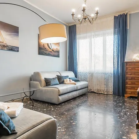 아파트 Sailing Ships Cozy Flat X5 With Balcony